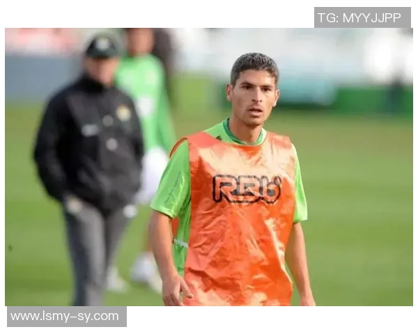 塞维利亚足球俱乐部明星球员全解析 助力球队走向辉煌之路