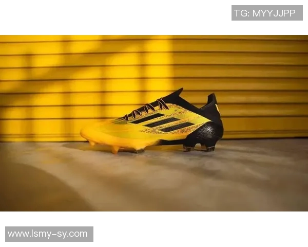 球星足下经典阿迪足球鞋回顾 展现传奇与创新的完美融合