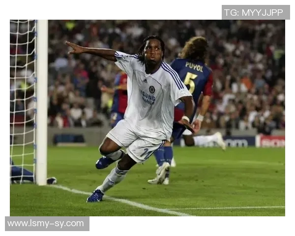 足球传奇德罗巴：非洲之狮的拼搏精神与不朽足迹